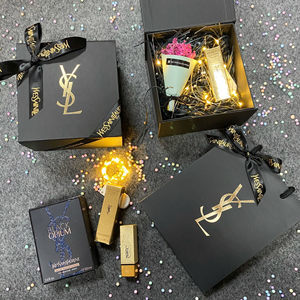 ysl链条包有盒子包装