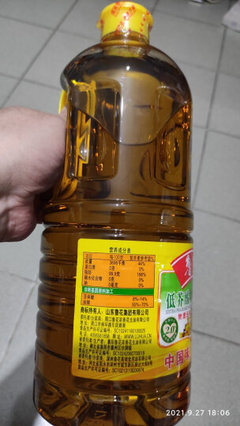 现有食用油包装的缺点