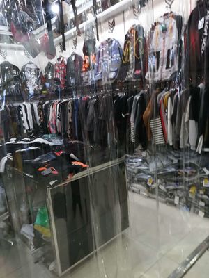 西柳服装包装招工