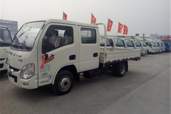 广告公司老板开的车